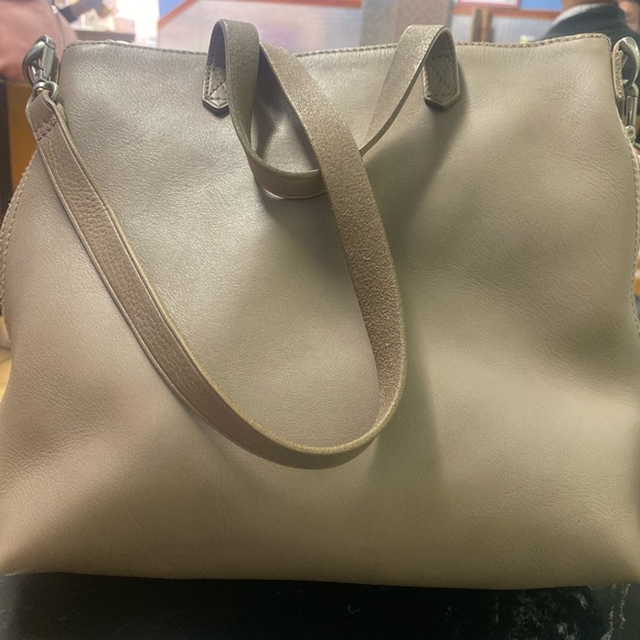 MADEWELL LEATHER GORG TRANSPORT CROSSBODY Bag - Picture 5 of 16